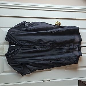 GAP fit/body light tissue weight vest.